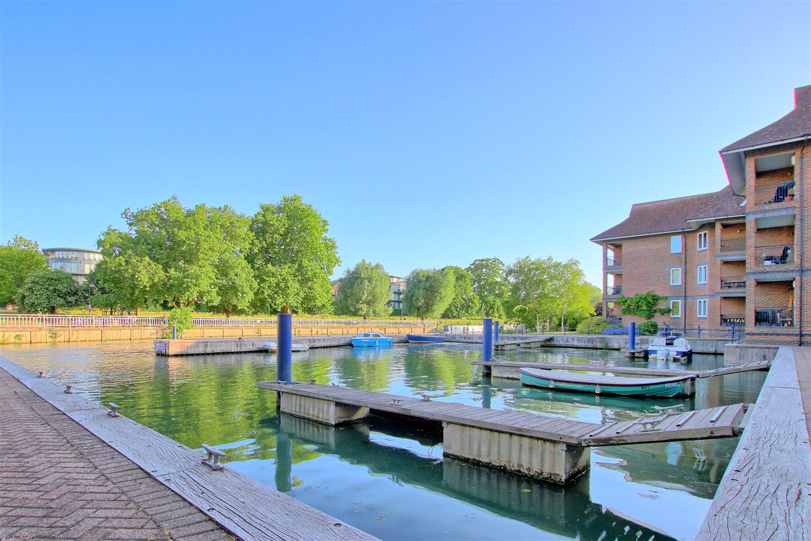 The Eights Marina, Mariners Way, Cambridge